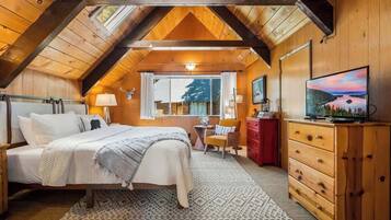 3 camere, una scrivania, ferro/asse da stiro, Wi-Fi gratuito