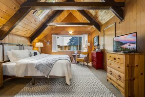 3 多间卧室、办公桌、熨斗/熨衣板、免费 WiFi