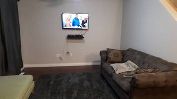 Téléviseur, bureau