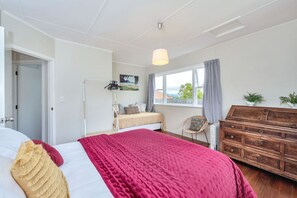 1 Schlafzimmer, Bügeleisen/Bügelbrett, kostenloses WLAN, Bettwäsche