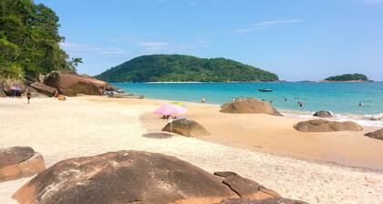 SPACIOUS HOUSE 300 MTS BEACH PERQUE AÇU