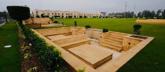 Golf View luxury icon suites