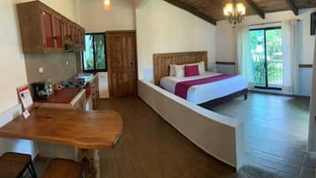 Habitación superior | Sábanas de algodón egipcio, ropa de cama de alta calidad y edredón