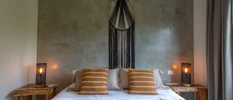 1 bedroom, premium bedding, individually decorated