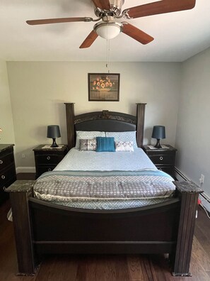 1 bedroom, free WiFi, bed sheets - Spacious Modern Style Complex (Centereach)