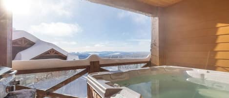 Baignoire à remous intérieure