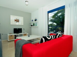 TV - Apartment La Raspa Sea Views 2 Bedrooms By PVL (Arrecife)