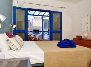 1 bedroom, iron/ironing board, Internet, bed sheets