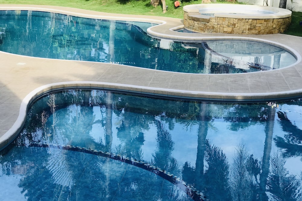 Bella's Private Condominium