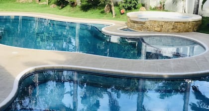 Bella's Private Condominium