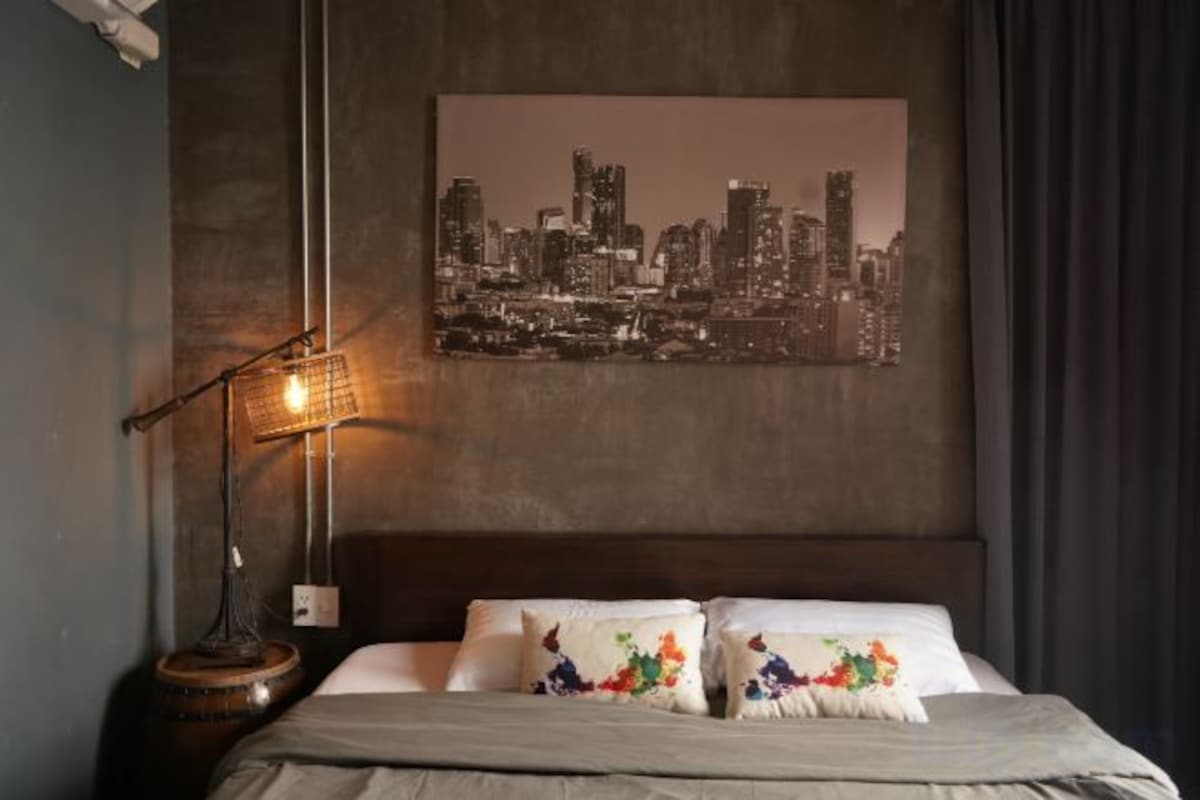 King Room, City View