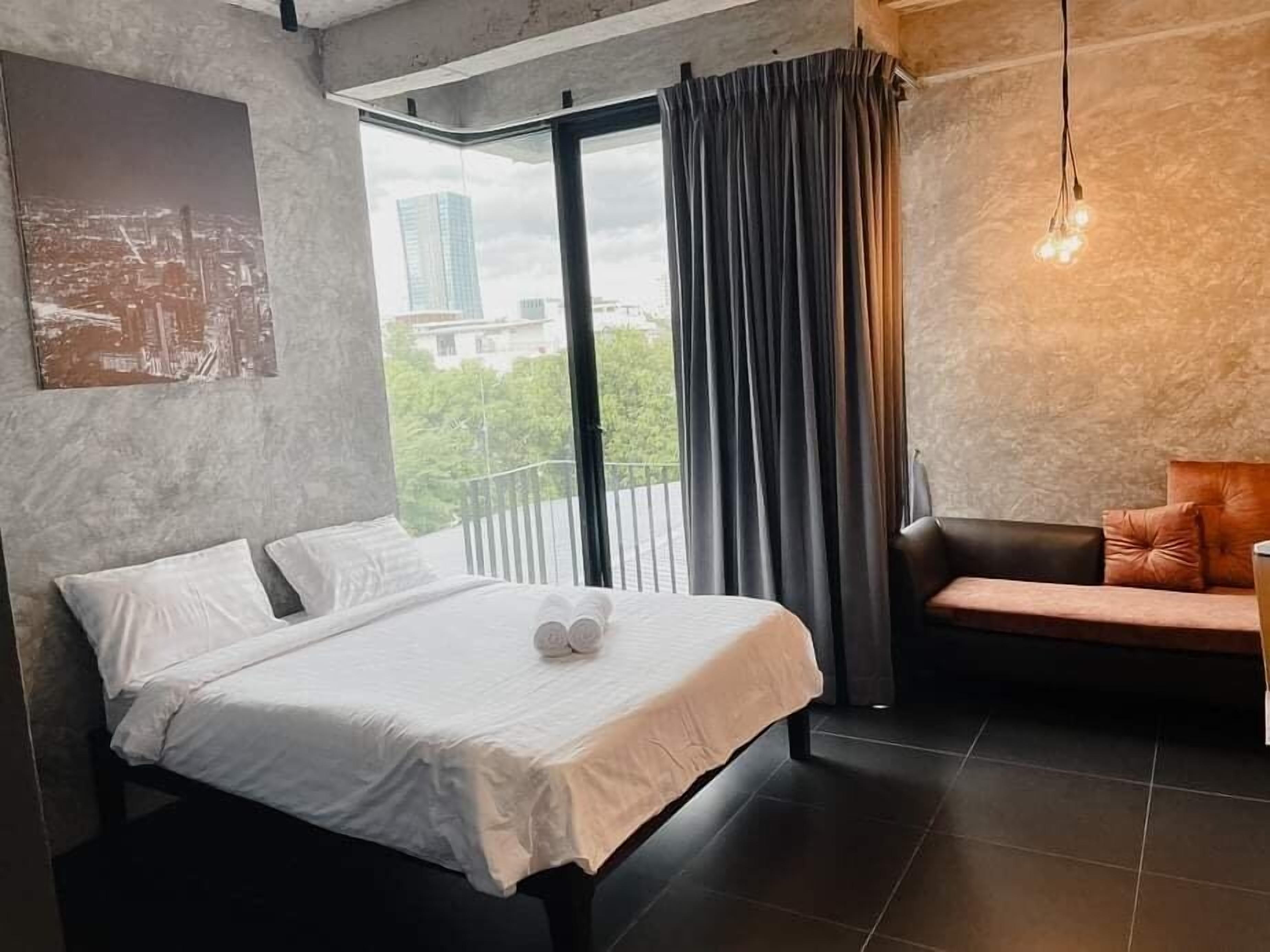 Phòng đôi Deluxe, quang cảnh thành phố | Truy cập Internet không dây miễn phí, bộ trải giường 