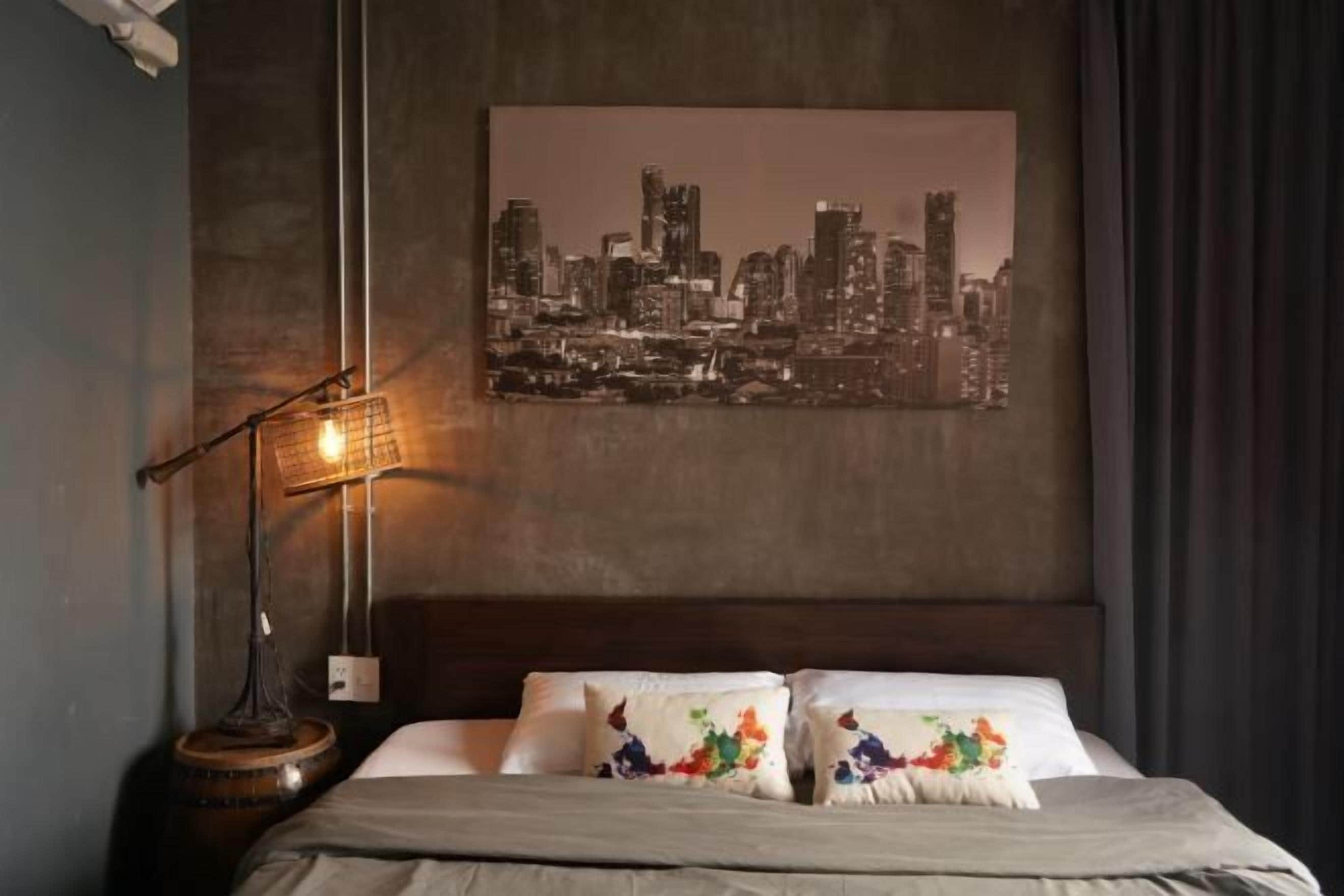 Accès au Wi-Fi (inclus), literie fournie