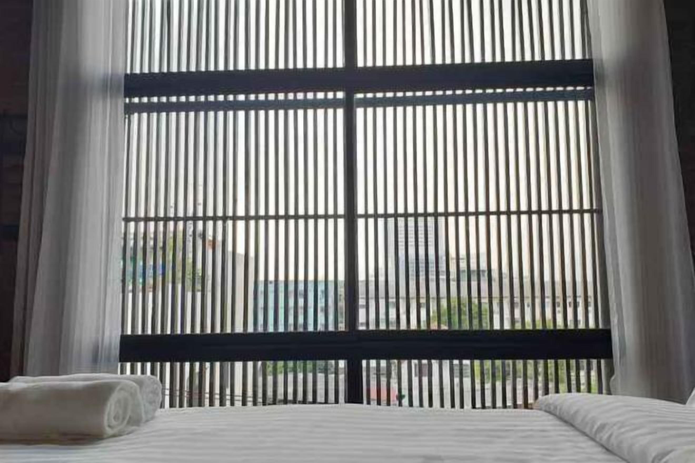 Wifi gratis y ropa de cama 