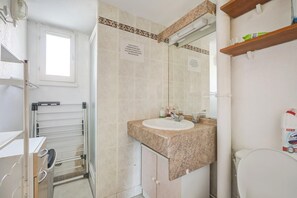 Shower - Homerez - House in Valras-Plage (Valras-Plage)