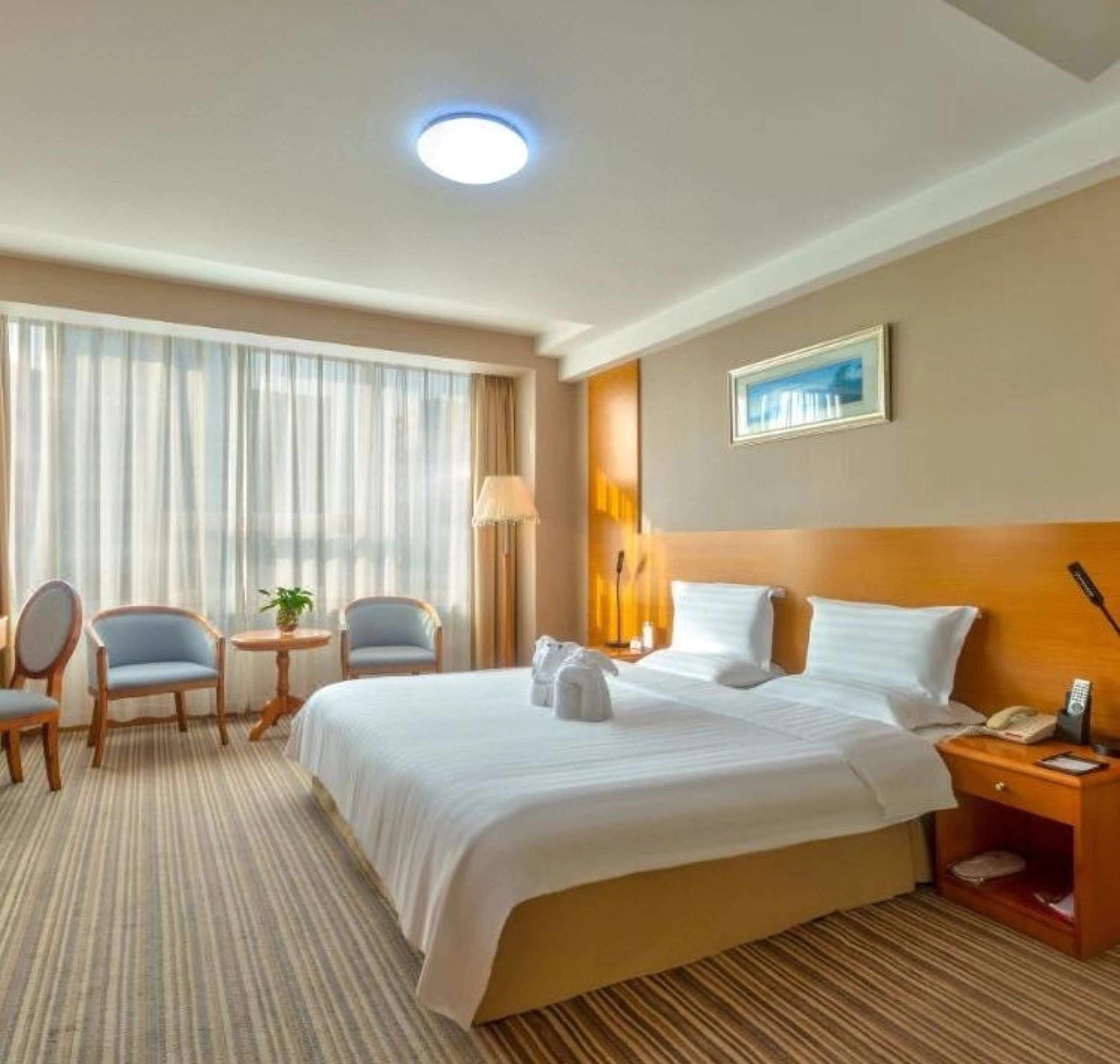 standard double room | minibar, desk, blackout curtains, free wifi