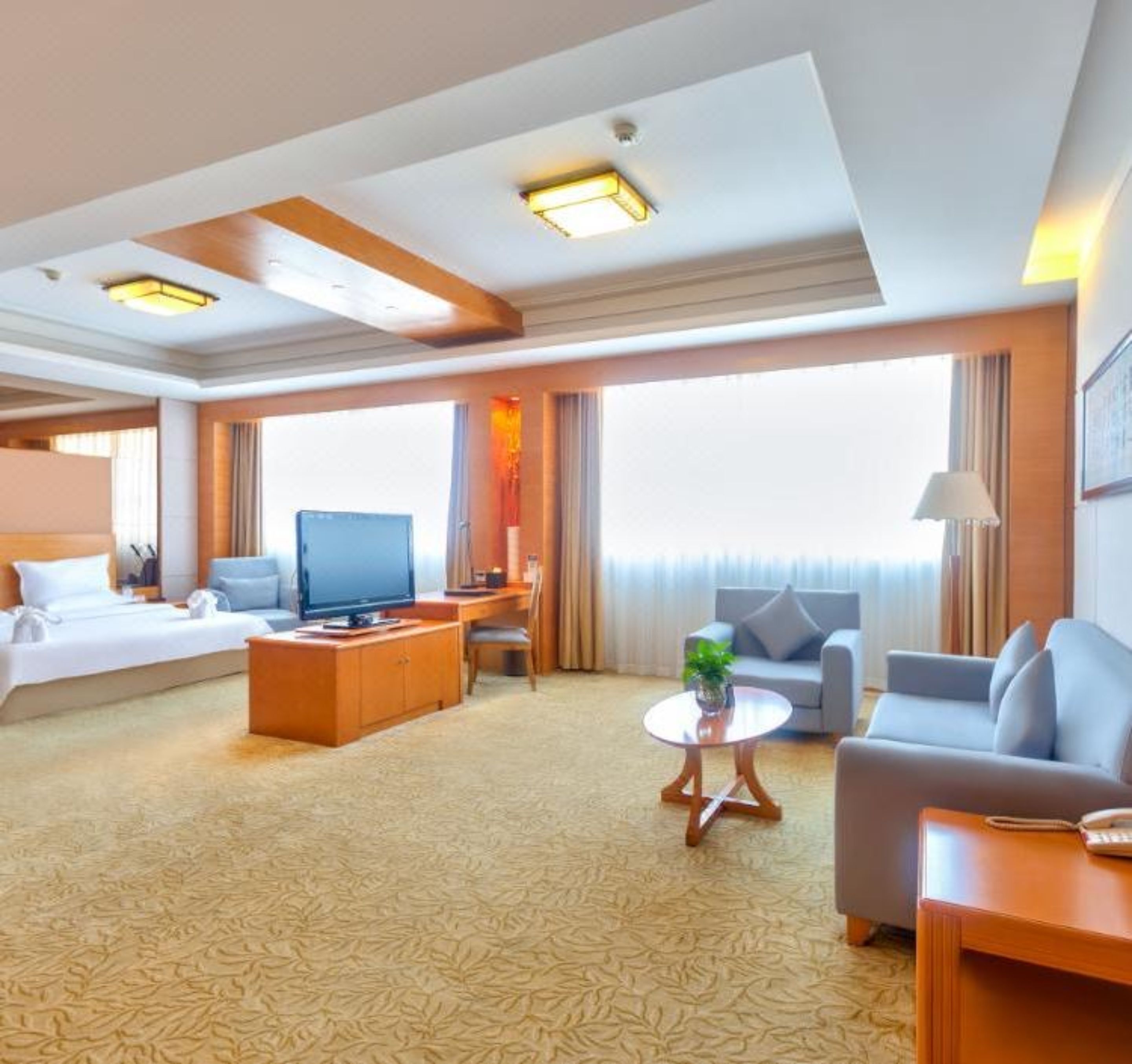 business suite | minibar, desk, blackout curtains, free wifi