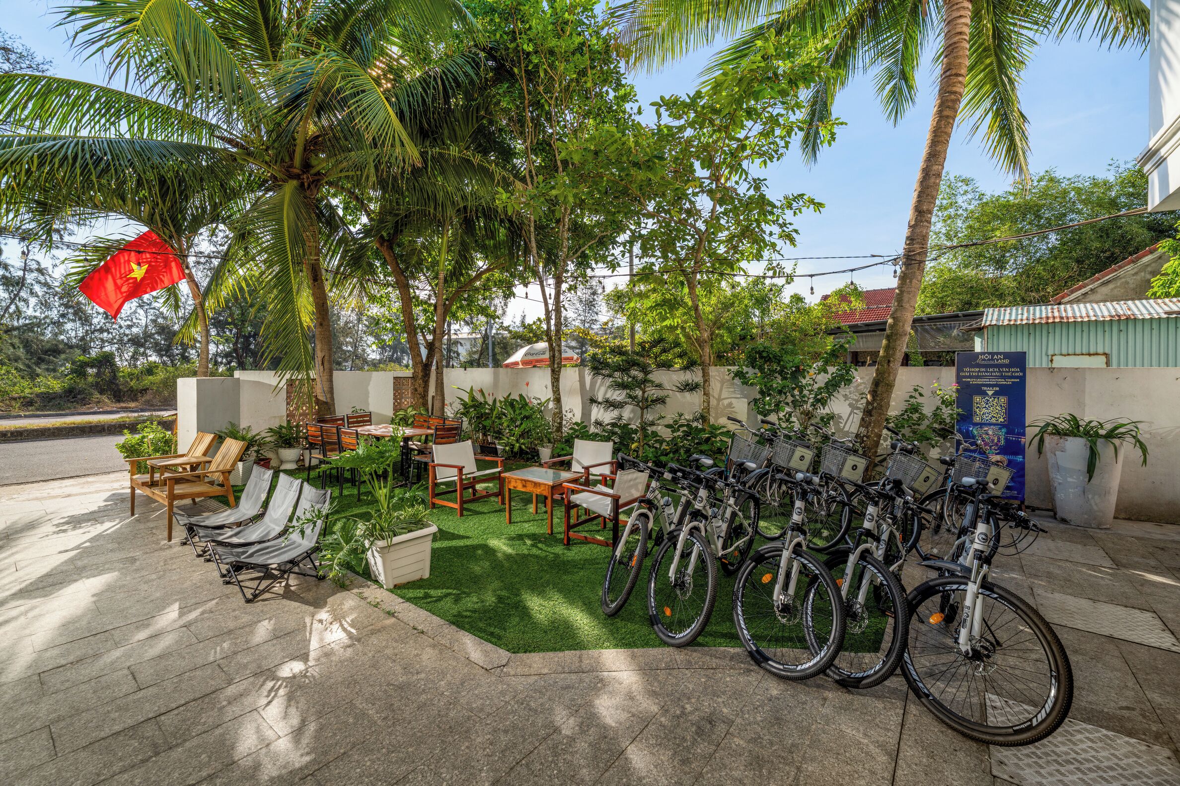 Photo - HA Ocean Front Hotel and Apartment