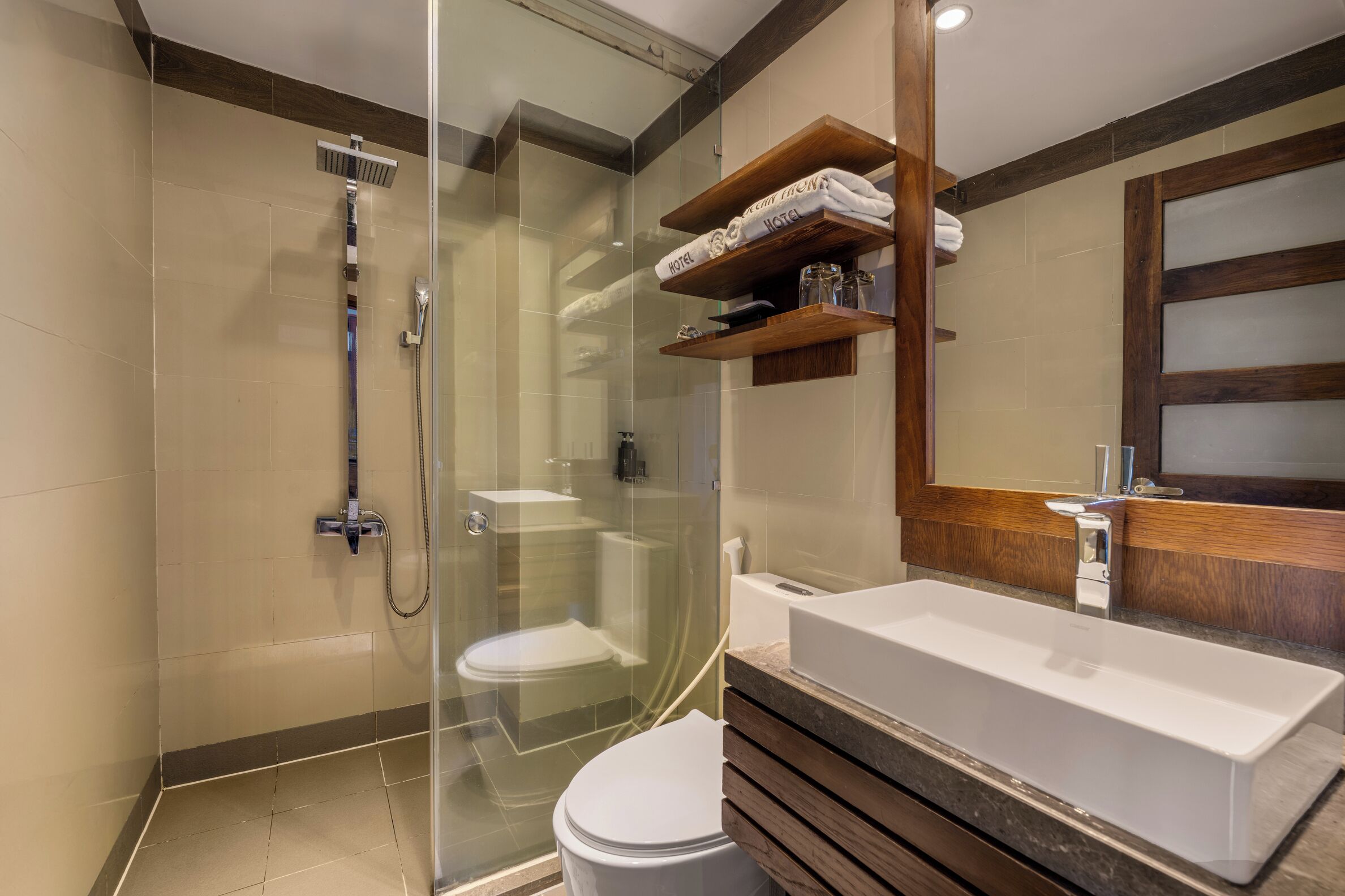 Photo - HA Ocean Front Hotel and Apartment