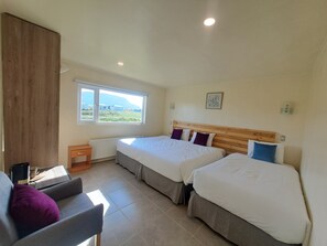 Superior Triple Room | Room amenity - Hotel Casa Verde (Natales)
