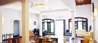 To Feel Homely Atmosphere