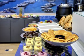 Free daily buffet breakfast - Diamond Rain Boutique Hotel (Sarajevo)