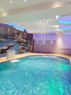 Indoor pool - Diamond Rain Boutique Hotel (Sarajevo)