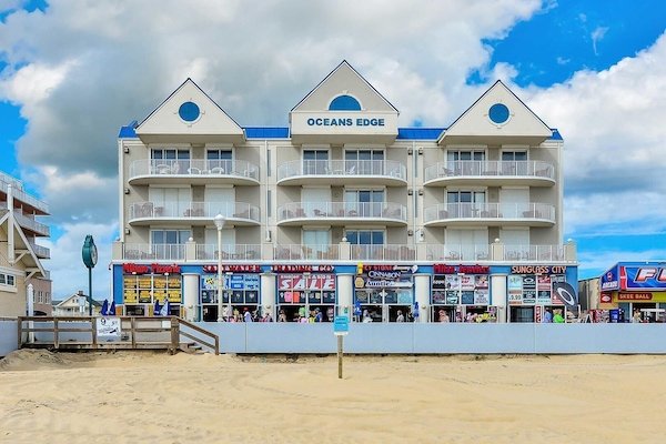 Condo, 3 Bedrooms | Exterior