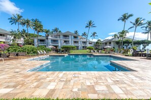 Pool - Remodeled Oceanview Townhome Luxurious End-Unit w/ Stunning View and Pool Access (Koloa)