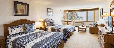 Fer et planche Ă  repasser, Wi-Fi gratuit, draps fournis