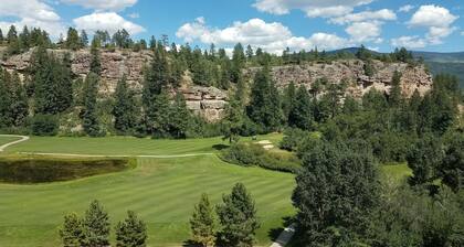 The Lazy Bear Lodge (#236) | Pool, Near Ski, Mtn Views - Golf/AC/Hot Tub