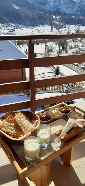 Familienzimmer, 2Â Schlafzimmer, Balkon | Terrasse/Patio