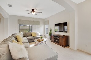 スマートテレビ、テーブルサッカー台