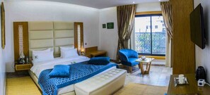 Habitación Premium | Sábanas de algodón egipcio, ropa de cama de alta calidad y edredón 