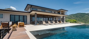 Private luxury estate with panoramic sunset views