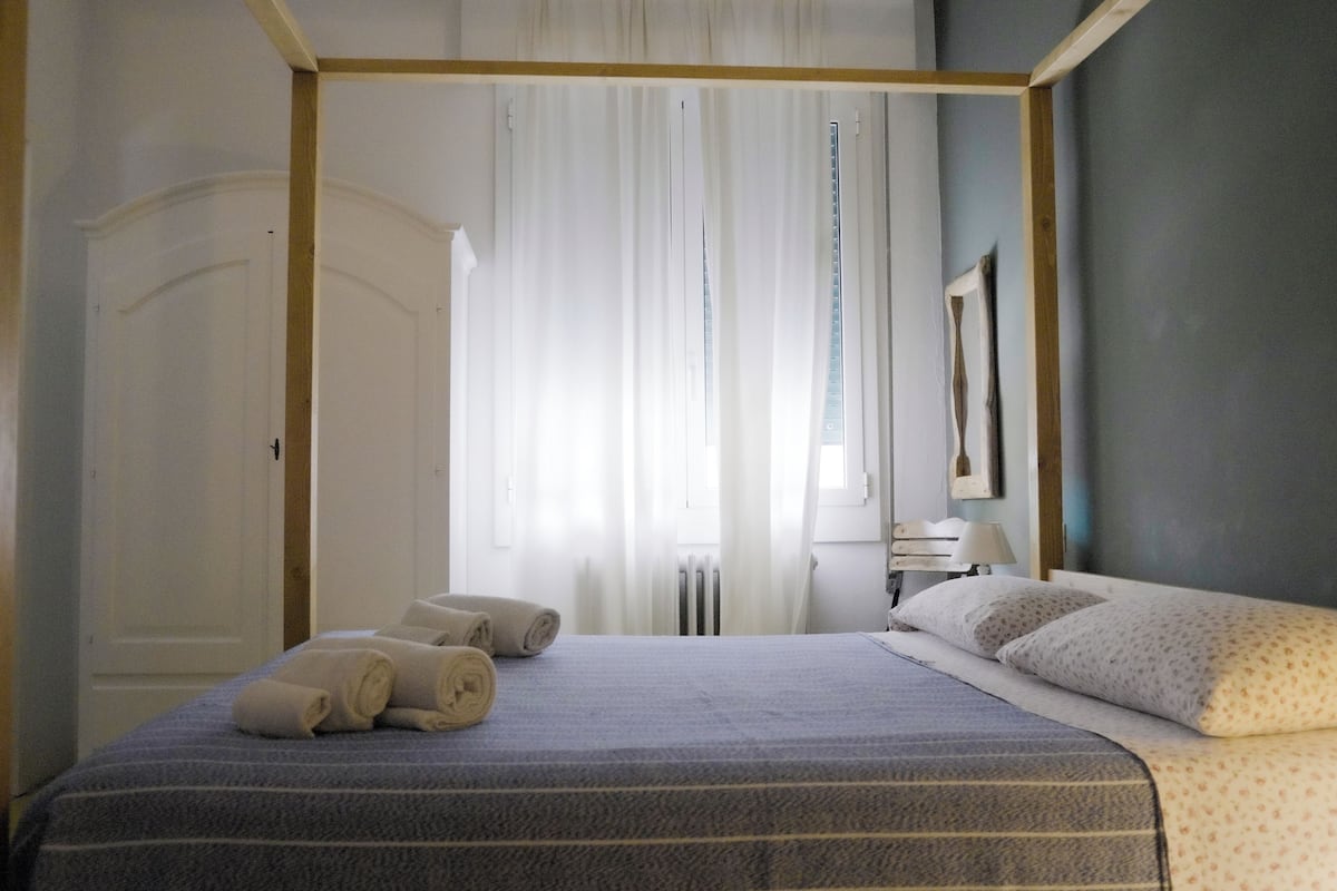 Premium bedding, down duvets, memory-foam beds, iron/ironing board