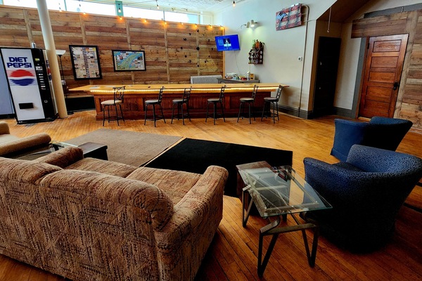 Living area with bar