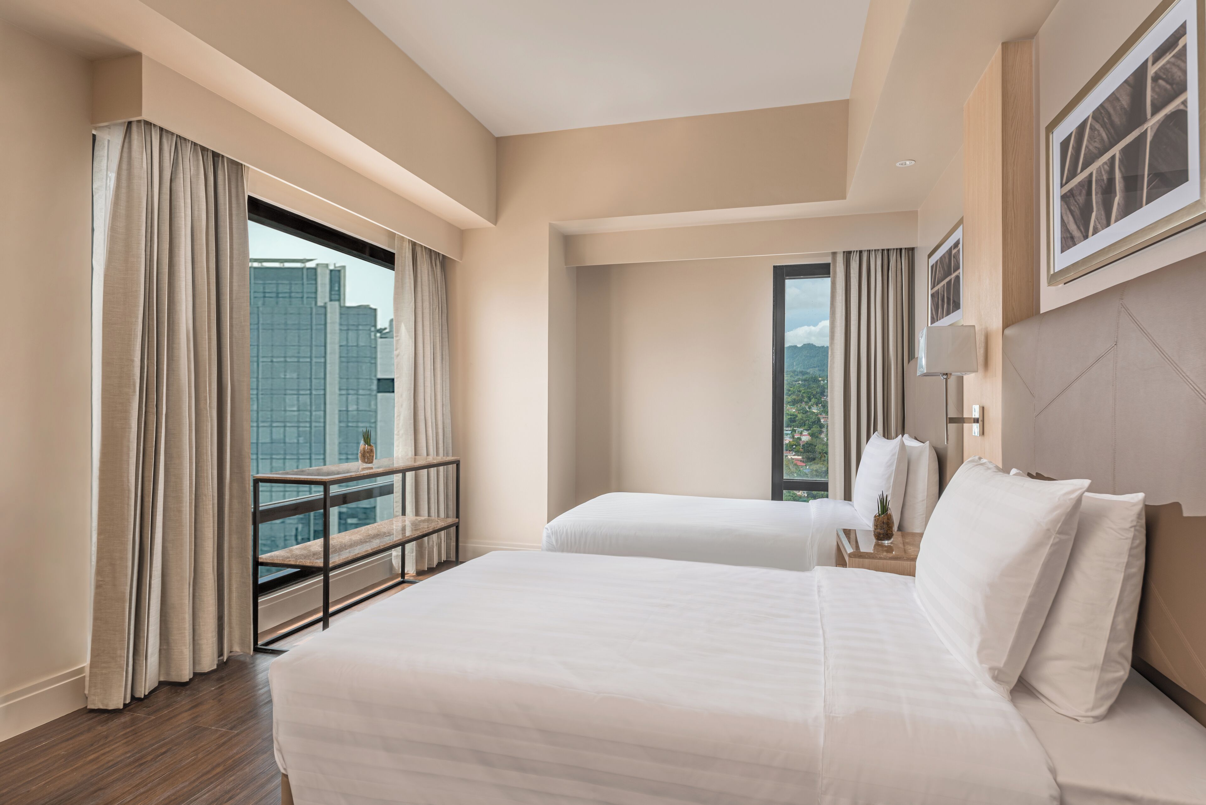 Deluxe Room, 2 Single Beds | Minibar, in-room safe, individually furnished, desk