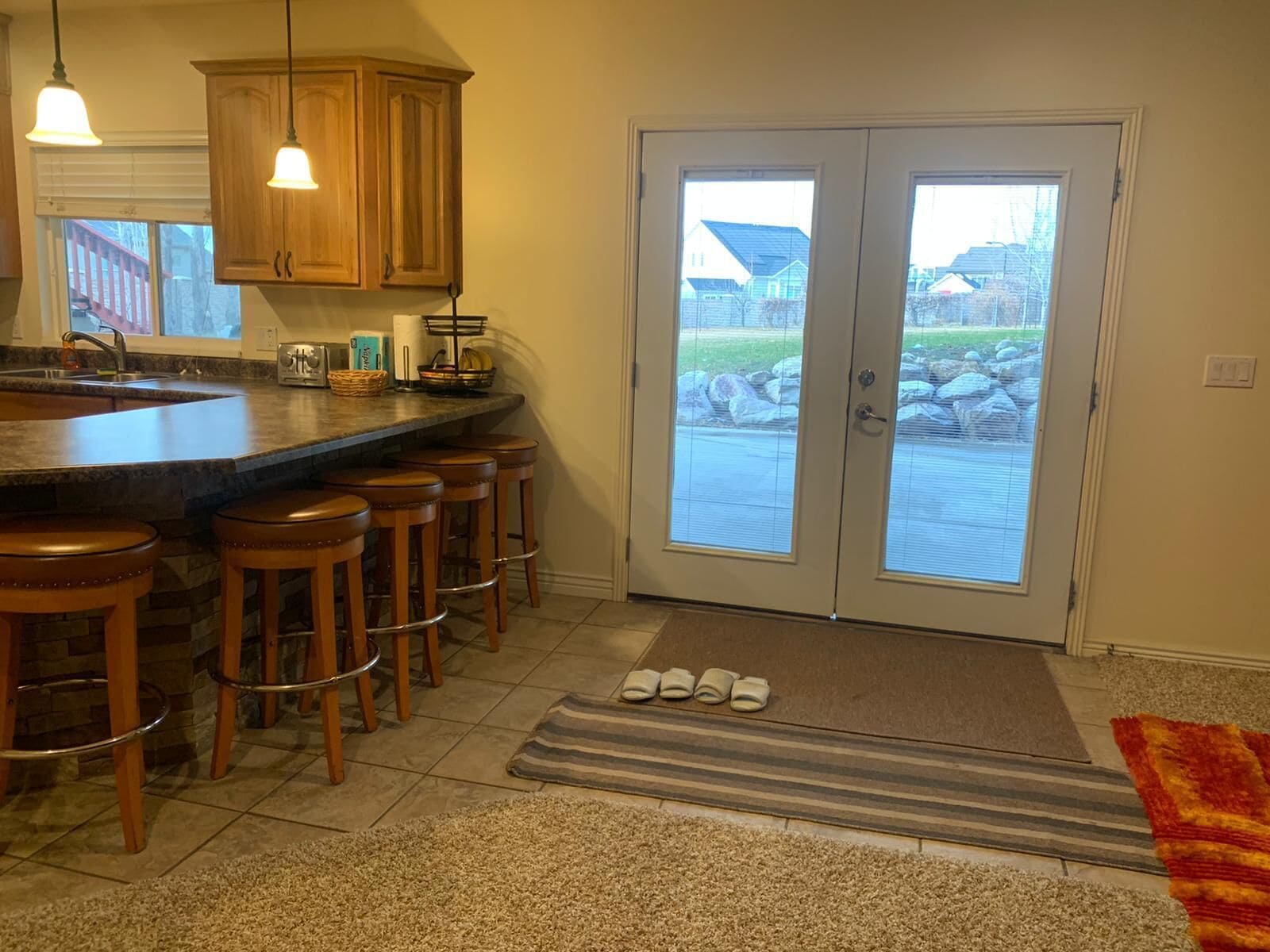 المنشأة من الداخل