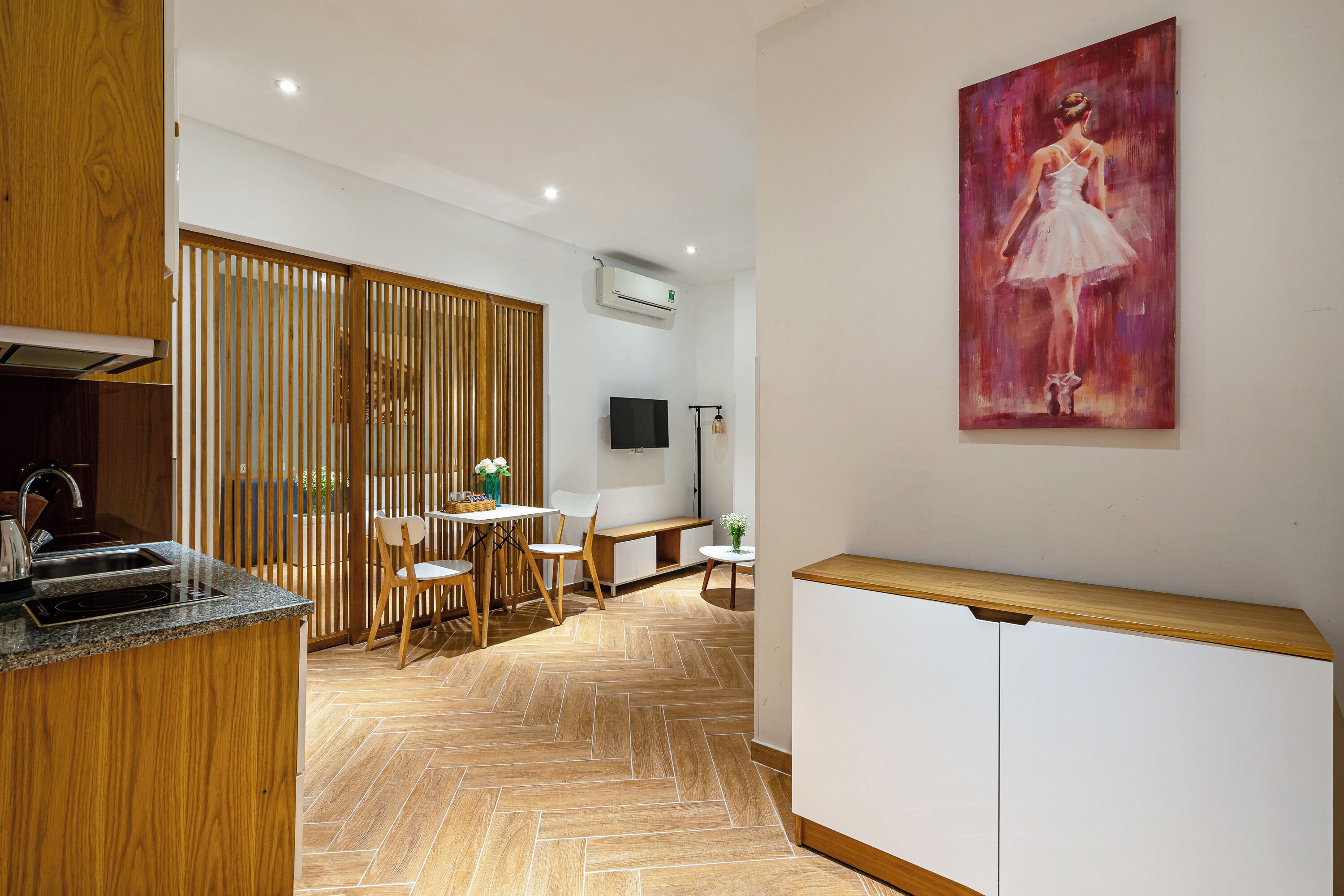Basic Double Room | Desk, laptop workspace, blackout curtains, soundproofing