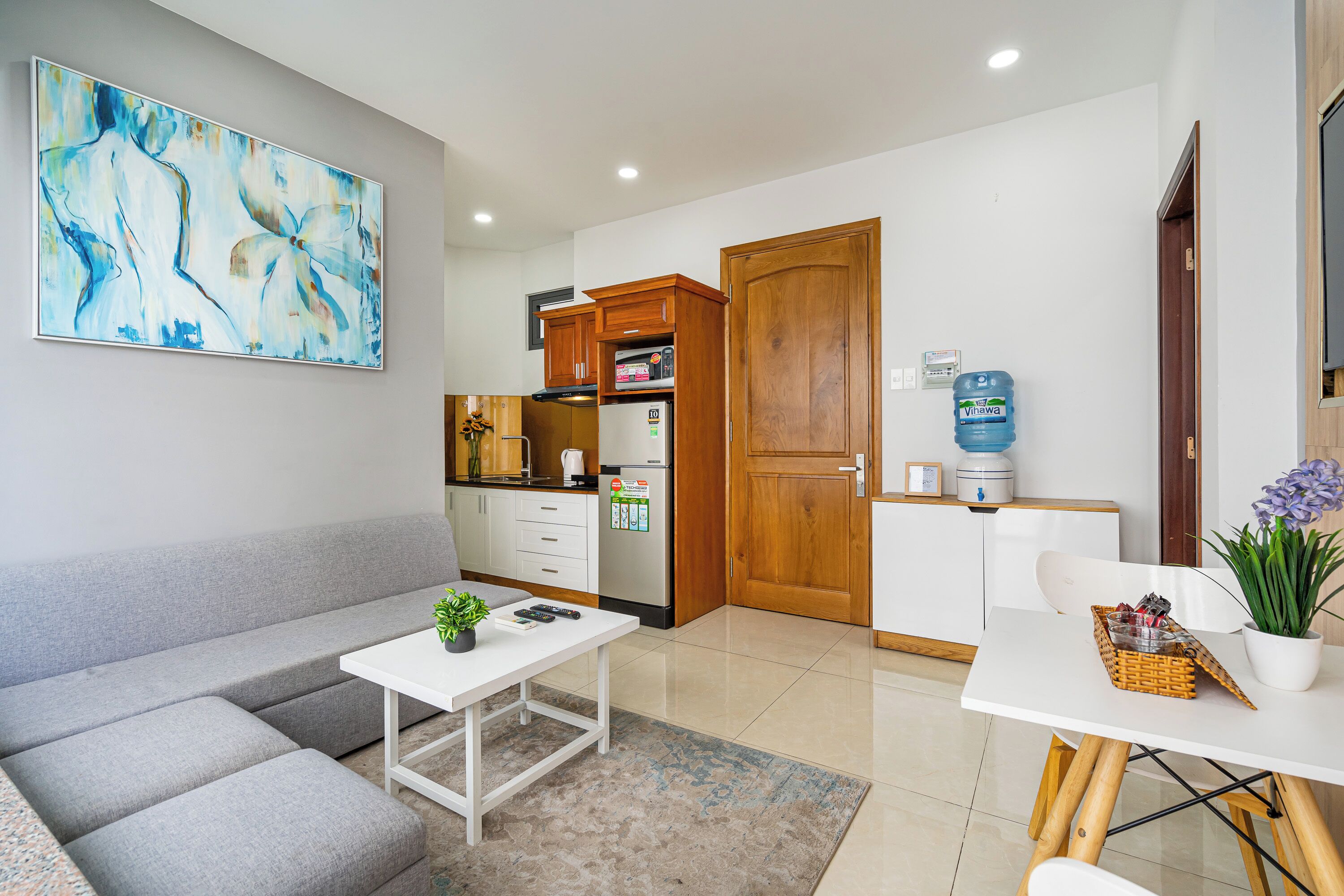 Habitación doble de lujo, vista a la ciudad | Escritorio, espacio para trabajar con laptop y cortinas blackout 