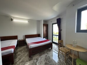 Superior Quadruple Room | Minibar, desk, free WiFi, bed sheets - OYO 741 Hai Lam Hotel (Nha Trang)