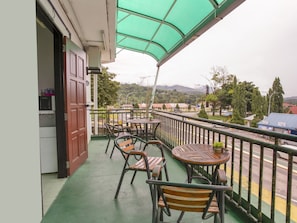 Balcony - OYO 89782 Ranau City Inn (Ranau)