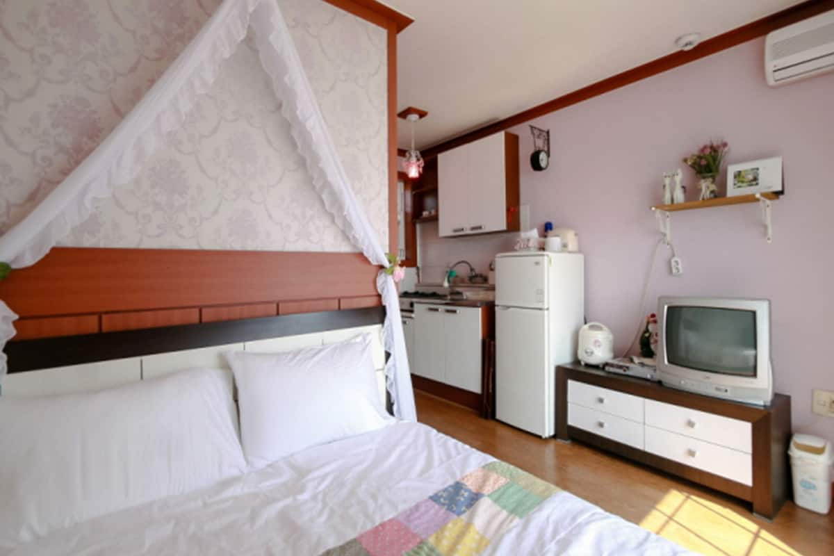 Camera (Ivy) | 2 camere