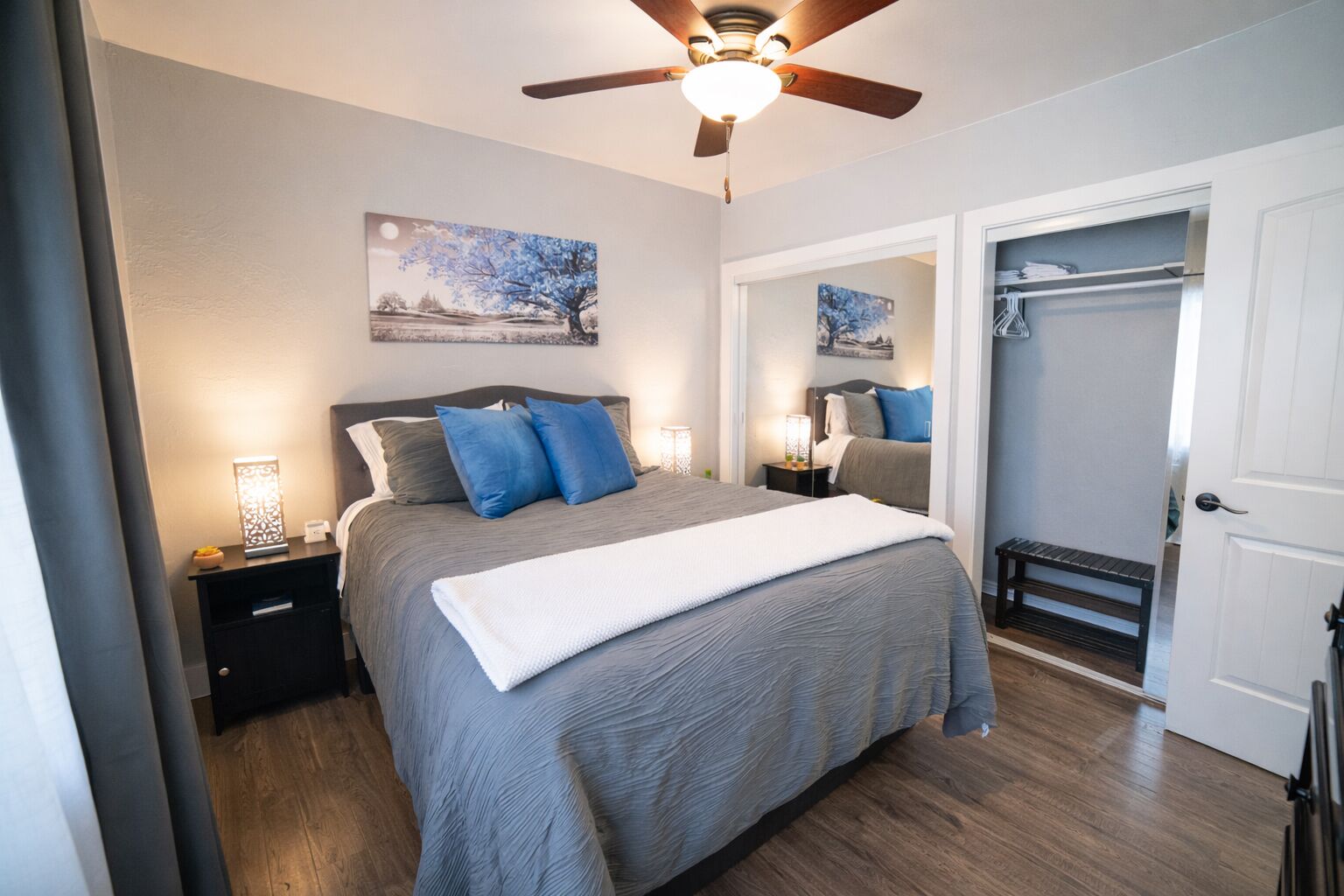 2 soverom, strykejern/-brett, wi-fi (inkludert) og sengetøy