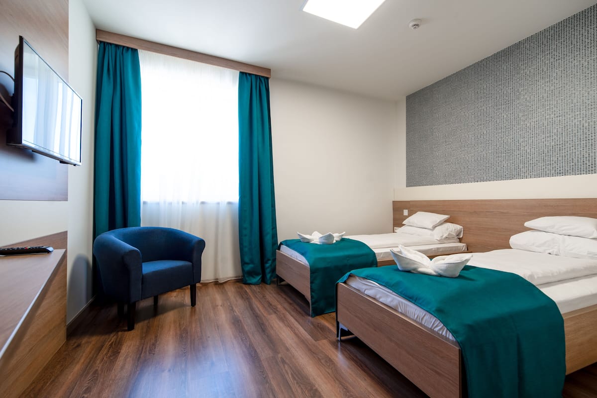 Individually furnished, soundproofing, free WiFi, wheelchair access