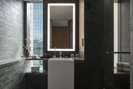 The Clan Hotel Singapore by Far East Hospitality - Image 10
