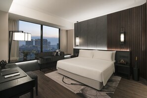 Kostenlose Minibar, Zimmersafe, Verdunkelungsvorhänge