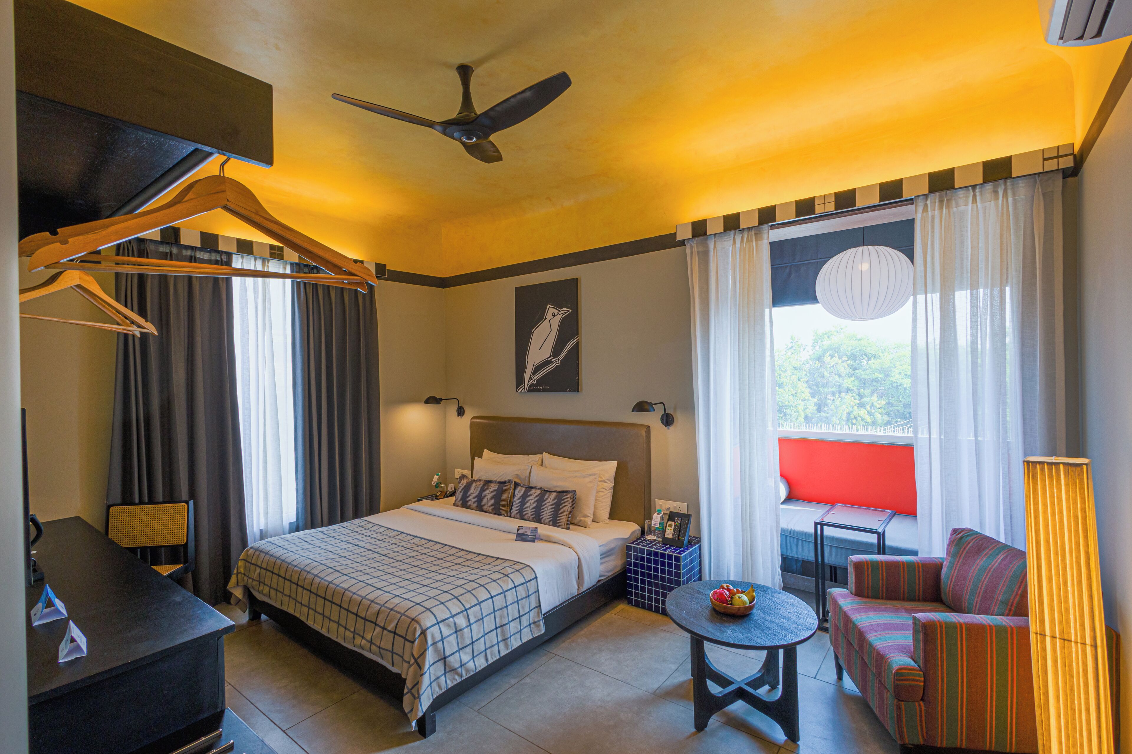 Executive Room | Desk, rollaway beds, free WiFi