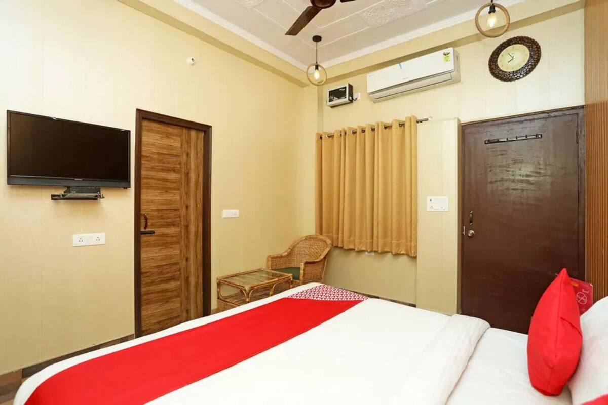 Executive Room | Free WiFi
